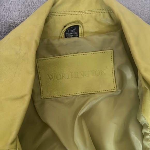 Lime Green leather spring or fall jacket - Picture 3 of 3